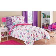 If your precious little one happens to be one of them, kidkraft can help you make that dream a reality with our fairy tale inspired princess bedroom sets. Your Zone White Pretty Princess 5 Piece Bed In A Bag Bedding Set With Sheet Set Twin Walmart Com Walmart Com