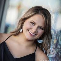 Allison Ladd's Instagram, Twitter & Facebook