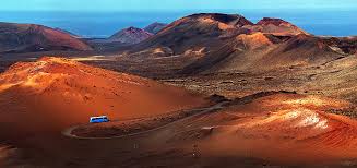 A married couple vacationing in the desert are held hostage by a pair of psychopaths. The Hidden Conners Of Lanzarote Las Costas Hotel News