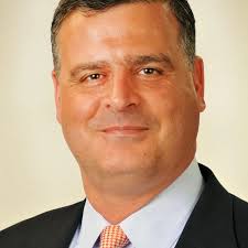 William Yepes-Amaya: Profesor y defensor de los derechos de la comunidad  LGBTQ