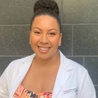 Kelly Jarrett's Instagram, Twitter & Facebook