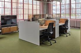 Knoll Unveils New Chicago Showroom At Fulton Market Design Milk Market Design Office Furniture Design Interior Design