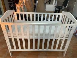 مستلزمات اطفال سرير للاطفال من 11808596 مزاد قطر