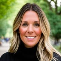 Emily Sikora's Instagram, Twitter & Facebook