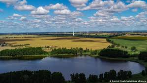 Alemania o república federal de alemania es un país ubicado en el continente europeo. Alemania A La Medida El Pais Vuelve A Medir Su Territorio Desde Los Alpes Hasta El Mar Del Norte Alemania Dw 08 06 2021