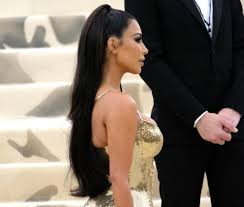 Hey my roses in this video i'll be recreating the kim kardashian west met gala 2018 makeup tutorial. Kim Kardashian S Met Gala Hairdresser Reveals Exactly How He Achieved Her Look And Which Products He Used