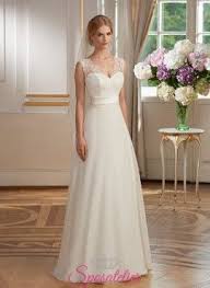 Cercate abiti da sposa semplicissimi? Abiti Da Sposa Semplici E Raffinati 054470