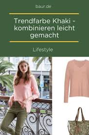 Khaki Kombinieren Trendfarbe Khaki Kombinieren You Re In The Army Now Die Trendfarbe Khaki Wurde Bekannt Als Ta Farbtrends Trends Styling Ideen Klamotten