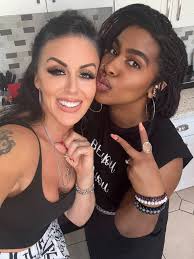 Yep, more amazing people today, this journey is so blessed! I love seeing  all these smiling and beautiful faces