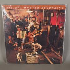 Still, the preponderance of basement tapes bootlegs tells you something about the importance the rough recordings dylan made in woodstock in the spring and summer of 1967 had a profound effect. Bob Dylan The Basement Tapes Precintado Omr Vinyl180 Gram Limited Edition