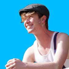 Josiah Thomas (@thatstheatrestuff)