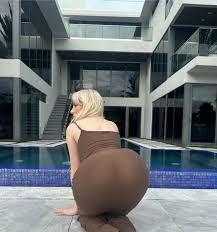 Discover Charlotte_99xx's OnlyFans hidden full scenes