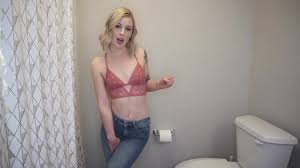 Peeing: Desperate blonde does a JOI jeans… ThisVid.com
