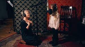 You better grab some tissues, because pink and willow sage hart singing a million dreams from the greatest showman will definitely bring tears to your eyes. P Nk Willow Sage Hart P Nk S Daughter A Million Dreams A Million Dreams Reprise Youtube