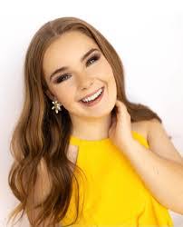 Kaylee Chavez's Instagram, Twitter & Facebook