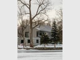 Une Maison Comme Posee Sur La Glace En 2020 Facade Maison Maison Construction Neuve