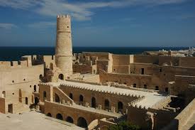 Traditionally a fishing port, monastir is now a major tourist resort. Datei Tunisie Monastir Ribat 04 Jpg Wikipedia