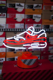 The Nike Air Max 1 Og Red Is Now A Neon Lamp Og Eukicks Sneaker Magazine Sneakers Wallpaper Nike Neon Nike Wallpaper