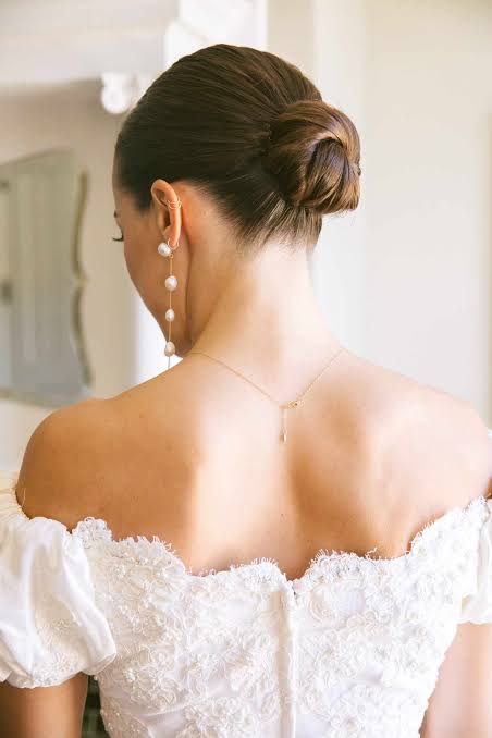 25 Easy Wedding Hairstyles for Brides