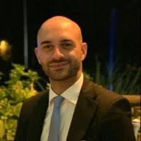 90+ perfiles de «Rainone»