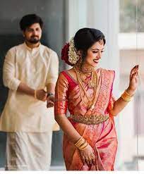 Pin By Aswany Mohan On Bridal Blouse Design Indian Wedding Photography Poses Kerala Wedding Photography Wedding Couple Poses Photography