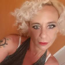 Stream Freakgirlj music