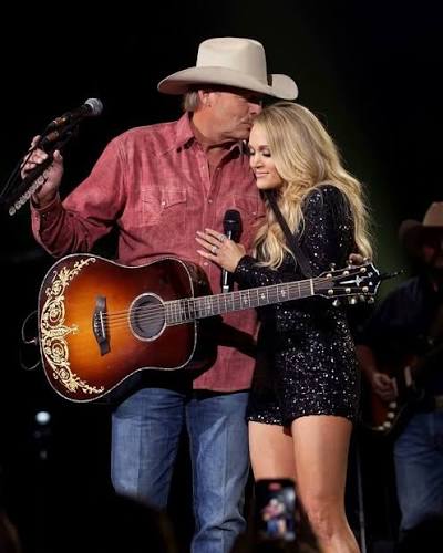 She had the worst seats in the building." The unbelievable 32-year journey of Carrie Underwood. In 1994, a little girl sat in the absolute worst seats at the Tulsa State Fair for
