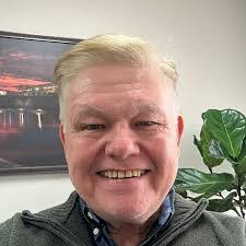 Michael Vandervort's Instagram, Twitter & Facebook