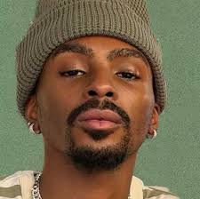 Sharee Redd's Instagram, Twitter & Facebook