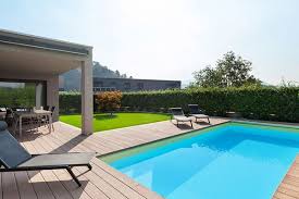 Ville Maris Villa Singola In Classe A Dal Design Contemporaneo Con Grande Giardino Ampio Porticato E Terrazz Building A Pool Spa Pool Decks Around Pools