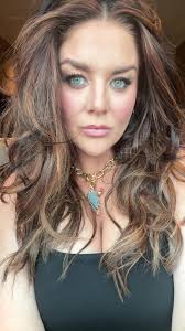 POV: I tried to be a normal person and not film… but turns out I’m addicted  to you guys 🥹💄👗 GRWM (belated edition) because I missed you too much 🫶✨  #grwm #addicted #fashion #beauty #love @Changing ...