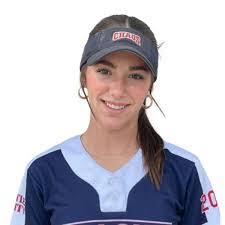 Courtney Gentile's Instagram, Twitter & Facebook