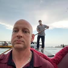 How often to bench if looking to increase strength?