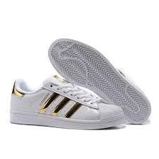Trouve tes adidas dans la categorie: Baskets Adidas Original Superstar Homme Chaussures De Sport Blanc Or Blanc Or Achat Vente Chaussure Toning Soldes Sur Cdiscount Des Le 20 Janvier Cdiscount