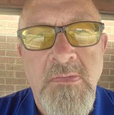 Dealing with MAGA Supporters' Ad-Hominem Attacks