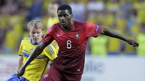 Latest on real betis midfielder william carvalho including news, stats, videos, highlights and more on espn. Chelsea The Latest To Be Linked With In Demand Again William Carvalho Prosoccertalk Nbc Sports