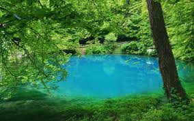 If you do not have a car a taxi helps but it is only 1.5 km from station. Blautopf Bei Blaubeuren Geo