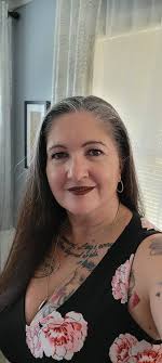 Hello beautiful people. I'm a nuyorican and I love everything from the  music,the food, our language and our culture as a whole, but I wish I had  looked more Latina than I