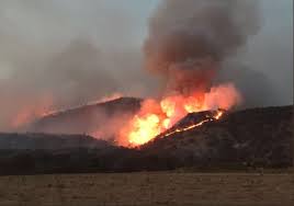 Una habitación del tercer piso ardió en llamas *un huésped intentó ponerse a salvo y cayó de una altura considerable, lesionándose de gravedad. Activan Alerta Atmosferica En Zona Metropolitana De Guadalajara Por Incendio En Bosque Noticieros Televisa