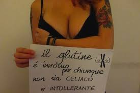 Risultati immagini per tette per tutti