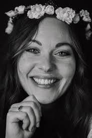 Gina Defilippo's Instagram, Twitter & Facebook