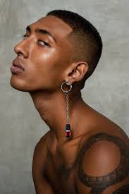 Aaron Newell-Tutu (boinzy21)