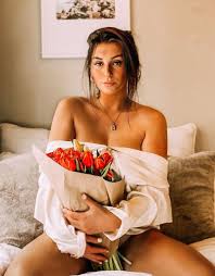 Abbey Wilson (Instagram) - Free sexy pics, galleries & more at Babepedia