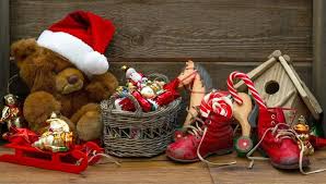 Un gand bun si urari de sfantul nicolae!!! MoÈ™ Nicolae De Unde Vine TradiÈ›ia Darurilor In GhetuÈ›e Pentru Copii Campeniinfo Ro