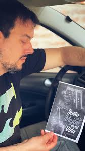 🎭 Te Vi Teatro 🎭 , “Justo en lo mejor de lo vida” de Alicia Muñoz, Dos  amigos se reencuentran más allá del tiempo físico, el reconocimiento, la  crítica, y una familia atrás son los temas que abarca ...