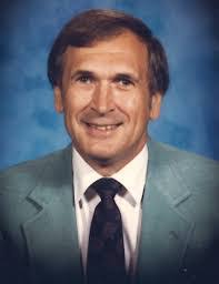 Robert Reiber's Instagram, Twitter & Facebook