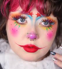 makeup inspired by a peacock spider! 🦚🕷️ spiders scare me but this one is  kinda cuuuutie products used: @claropsyche psyches box palette @pseudolabs  PHreckles in 02 @morphebrushes makeup talk lip pencil @hauslabs