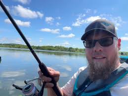 How to retrieve a lost fishing rod and reel in a lake?