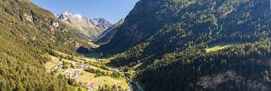 Things to do near pitztaler gletscher ski resort. St Leonhard In Pitztal Tyrol Pitztal