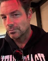 Brennan Elliott is one of our all-time #Hallmark faves! 🤩